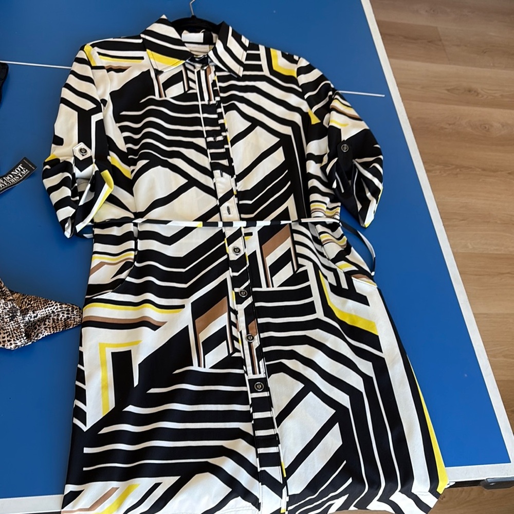 New York & Company Black and White Geometric Midi Dress